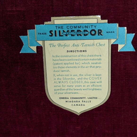 Vintage Oneida Silverdor flatware case, wooden 8 person cutlery storage box - Picture 2 of 12